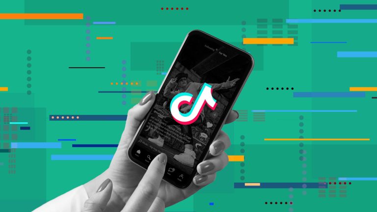 Comparing TikTok and Instagram: A Deep Dive into Their Algorithms Comparing TikTok and Instagram: A Deep Dive into Their Algorithms