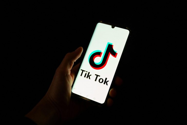 Unpacking the World of TikTok: Creators Who Captivate