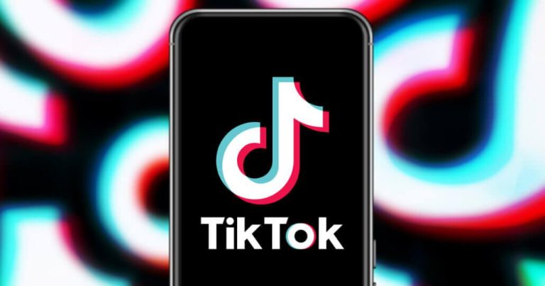 Current TikTok Trends: Exploring What’s Popular This Month Current TikTok Trends: Exploring What’s Popular This Month