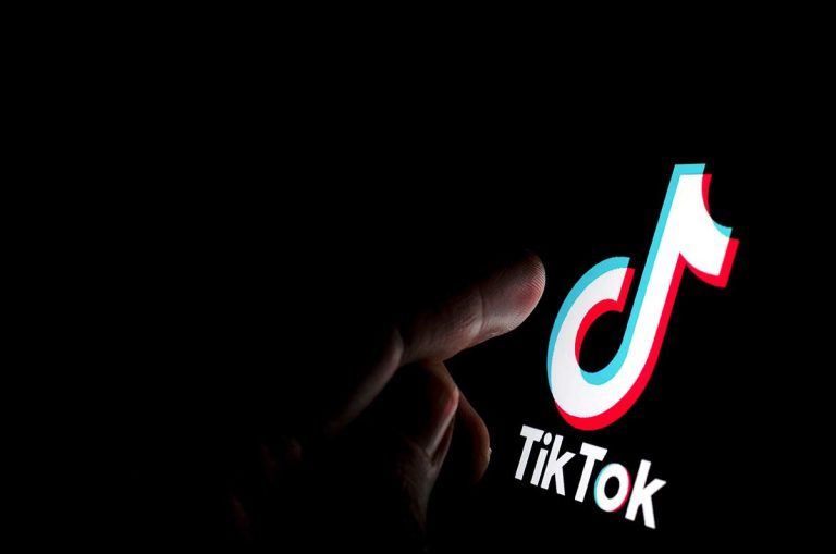 Mastering TikTok: A Guide to Creating Engaging Videos Mastering TikTok: A Guide to Creating Engaging Videos
